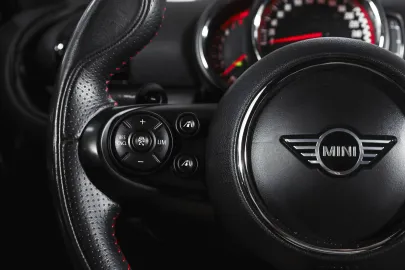 Car image 50