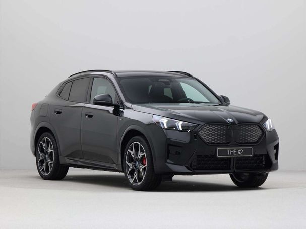 BMW iX2 xDrive30 M Sport 230 kW image number 6