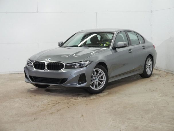 BMW 320i 135 kW image number 1