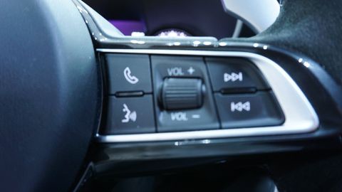 Car image 41