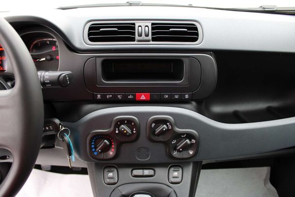 Fiat Panda 1.0 Hybrid 51 kW image number 6