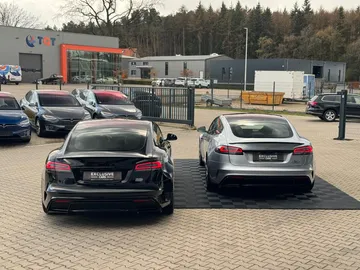 Car image 41
