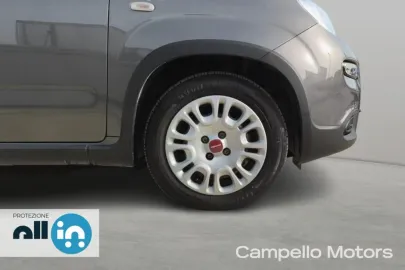 Car image 16
