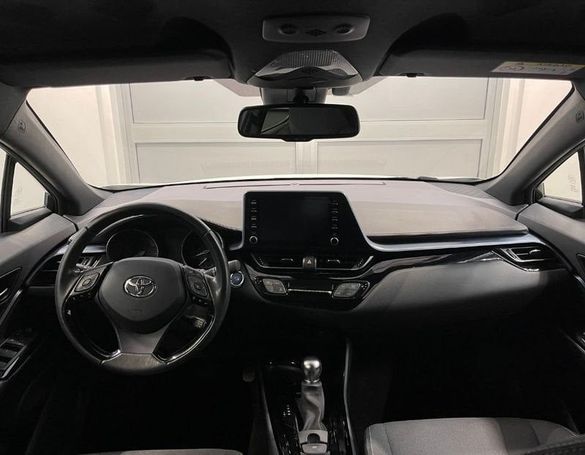 Toyota C-HR 2.0 Hybrid 135 kW image number 8