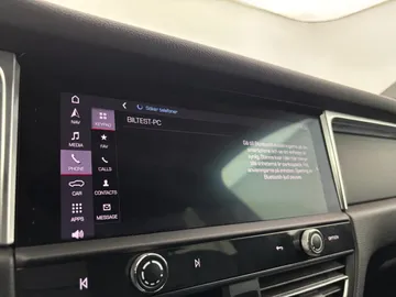 Car image 29