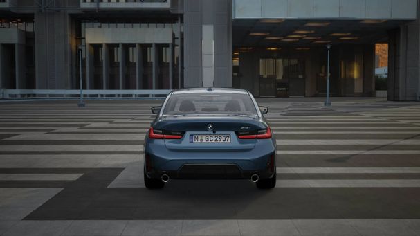 BMW 318i 115 kW image number 3