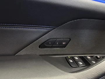 Car image 46