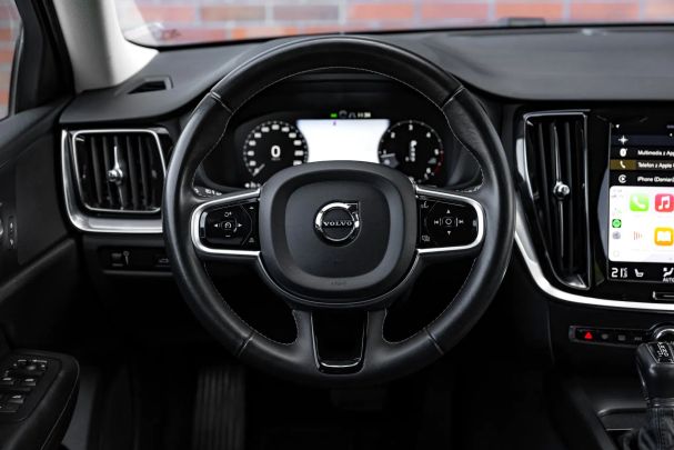 Volvo V60 D3 Geartronic Momentum 110 kW image number 23