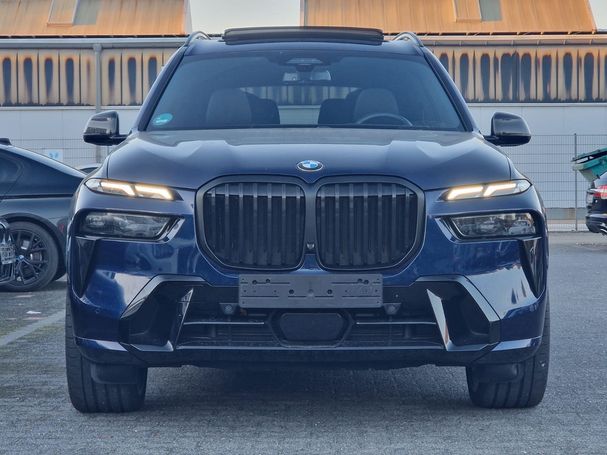 BMW X7 xDrive 280 kW image number 2