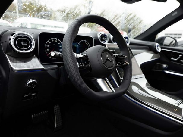 Mercedes-Benz GLC 300 e AMG 230 kW image number 21