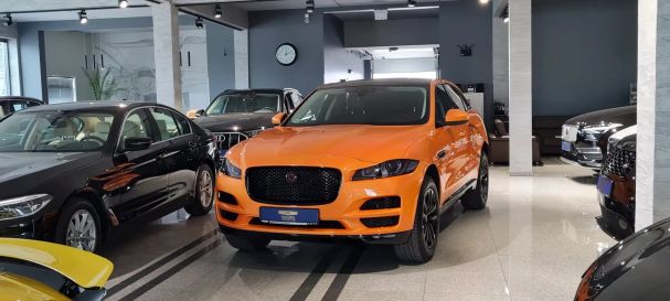 Jaguar F-Pace AWD Prestige 132 kW image number 6