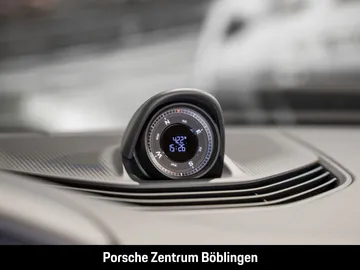 Car image 38