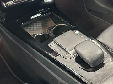 Car image 35