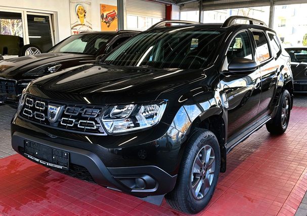 Dacia Duster TCe 100 Essential 74 kW image number 1