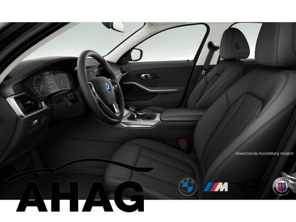 BMW 330 e Advantage 215 kW image number 4