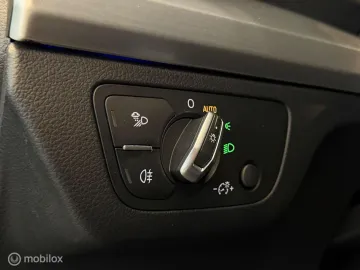 Car image 42