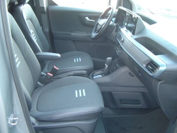 Car image 30