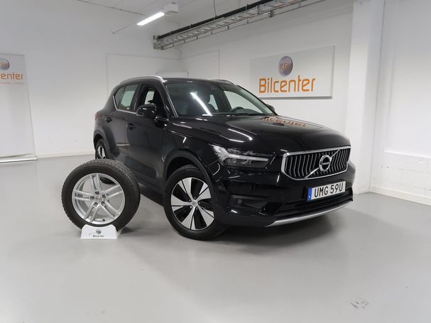 Volvo XC40 T4 155 kW image number 1