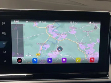 Car image 26
