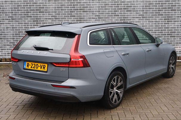 Volvo V60 B4 145 kW image number 4