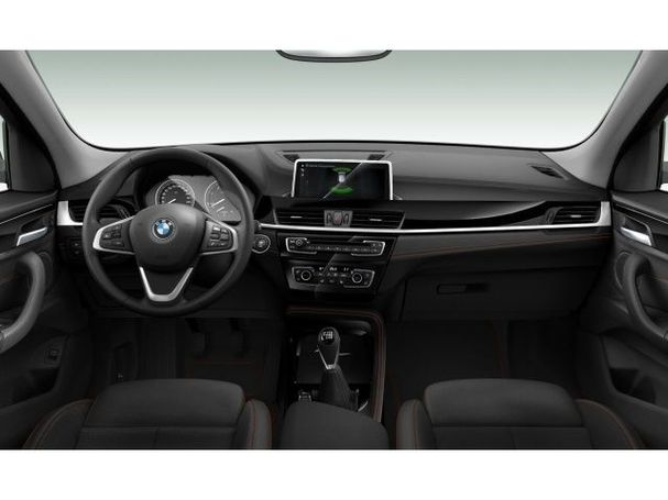 BMW X1 xDrive18d Sport Line 110 kW image number 4