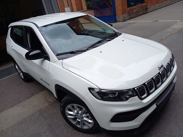 Jeep Compass 1.3 96 kW image number 4