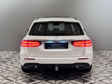 Car image 38