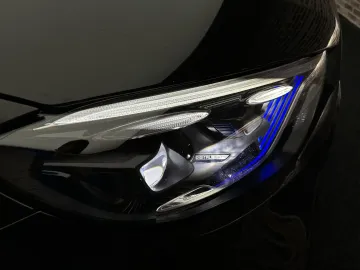 Car image 33