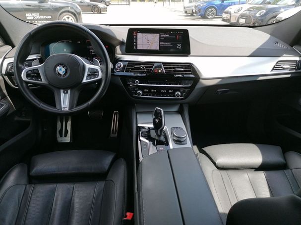 BMW 630d Gran Turismo xDrive 195 kW image number 8