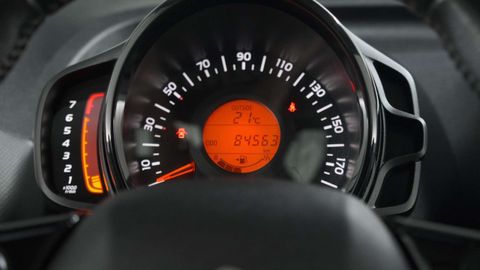 Car image 37