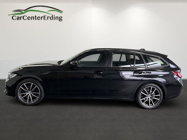 BMW 318i Touring 115 kW image number 6