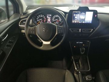 Car image 10