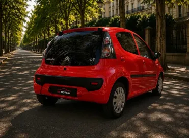 Car image 2