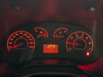 Car image 13