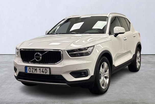 Volvo XC40 B4 Momentum 147 kW image number 1