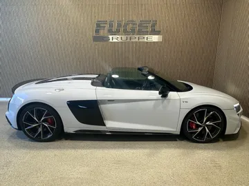 Car image 29