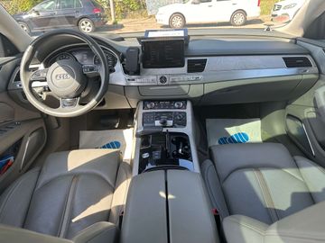 Car image 36