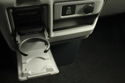 Car image 38