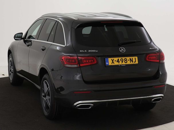 Mercedes-Benz GLC 300 e 235 kW image number 16