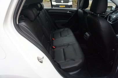 Car image 31