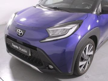 Car image 29