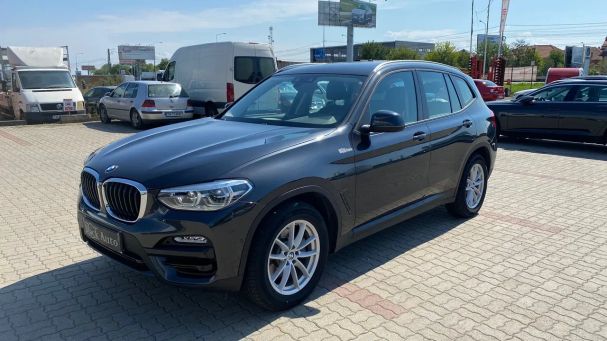 BMW X3 xDrive 140 kW image number 1