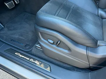 Car image 50