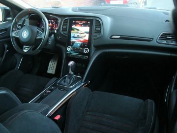 Car image 32