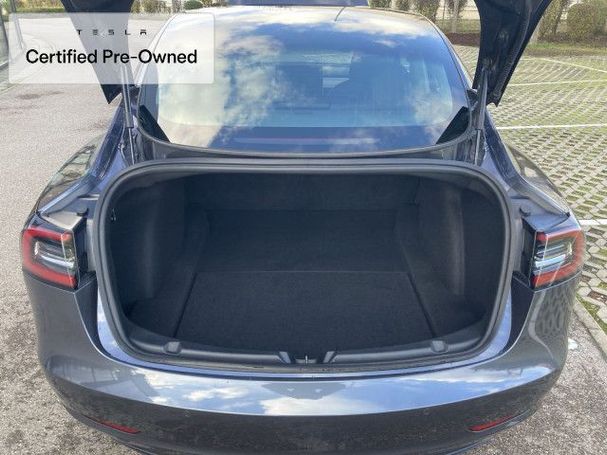 Tesla Model 3 Long Range AWD 258 kW image number 8