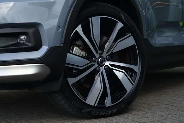 Volvo XC40 Recharge 170 kW image number 3