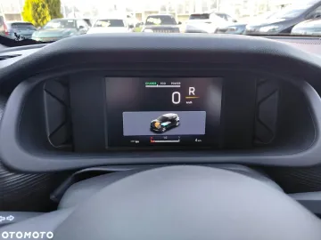 Car image 36
