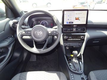 Car image 11