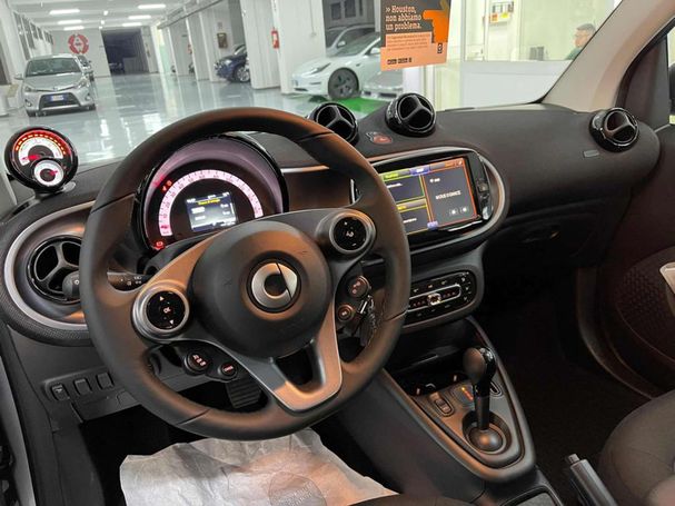 Smart ForTwo EQ 60 kW image number 9