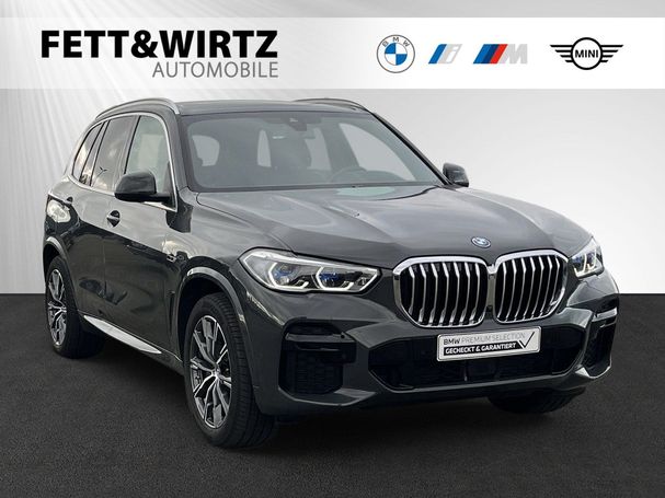 BMW X5 45e xDrive 290 kW image number 1